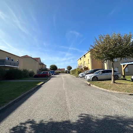 L'Evasion Verte - Parking Prive Langres Exterior photo